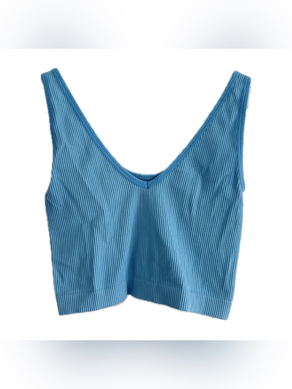 Colsie Light Blue Ribbed V-Neck Crop Tank